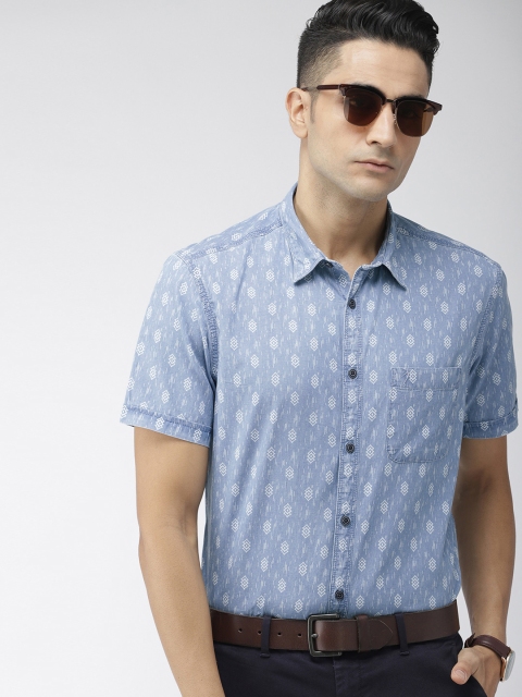 

Indian Terrain Men Blue & White Slim Fit Printed Semiformal Shirt