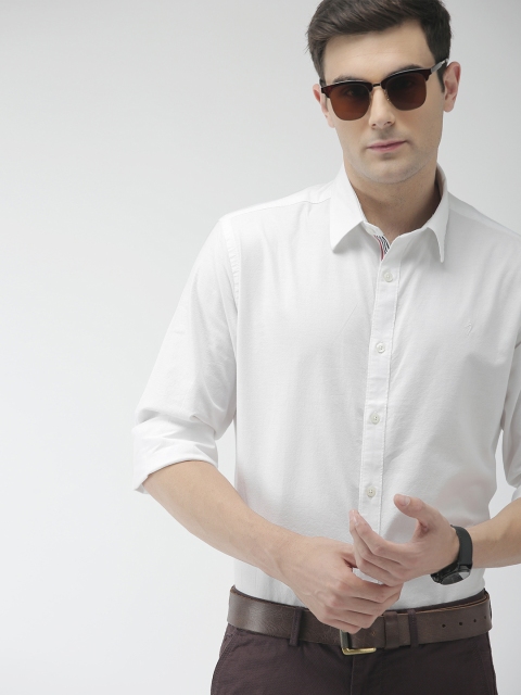 

Indian Terrain Men White Slim Fit Solid Smart Casual Shirt