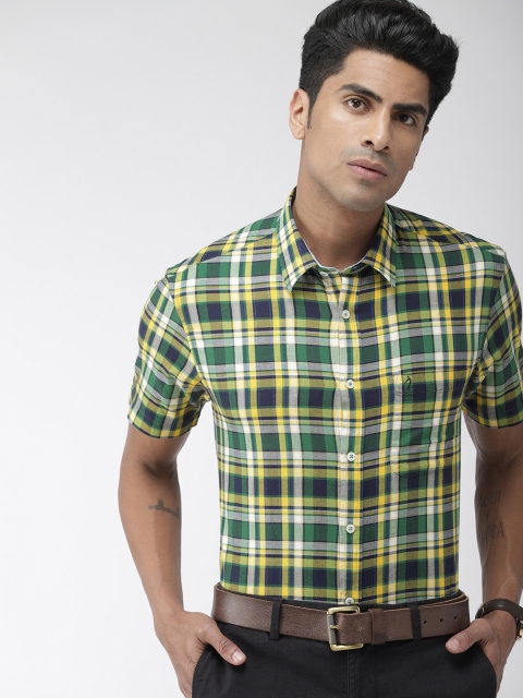 

Indian Terrain Men Green & Yellow Slim Fit Checked Casual Shirt