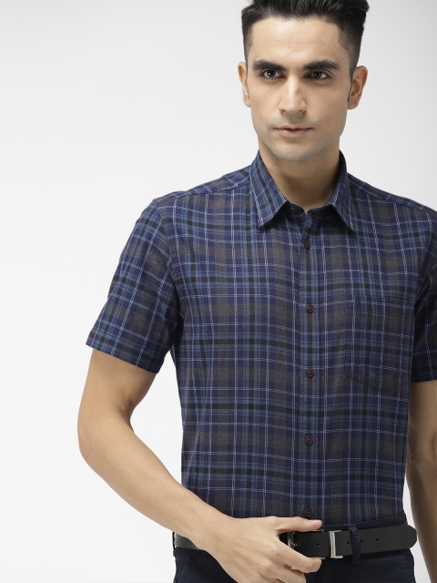 

Indian Terrain Men Navy Blue & White Slim Fit Checked Smart Casual Shirt