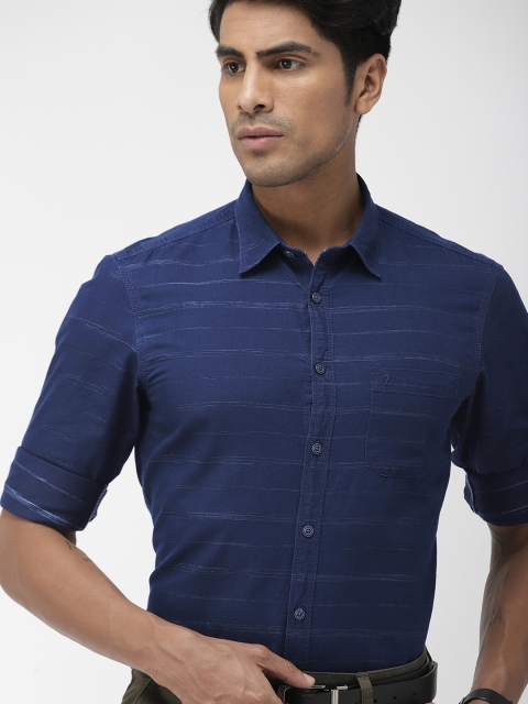 

Indian Terrain Men Navy Blue & White Slim Fit Striped Smart Casual Shirt