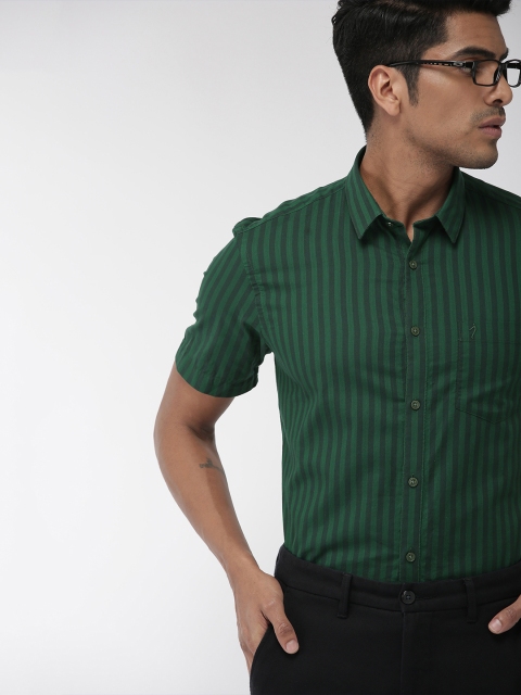 

Indian Terrain Men Green Slim Fit Striped Smart Casual Shirt
