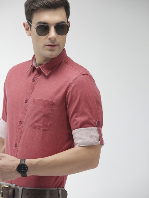 

Indian Terrain Men Rust Red Slim Fit Solid Smart Casual Shirt