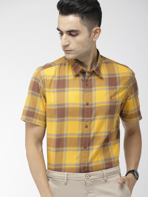 

Indian Terrain Men Yellow & Brown Slim Fit Checked Casual Shirt