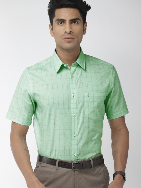 

Indian Terrain Men Green Slim Fit Checked Smart Casual Shirt