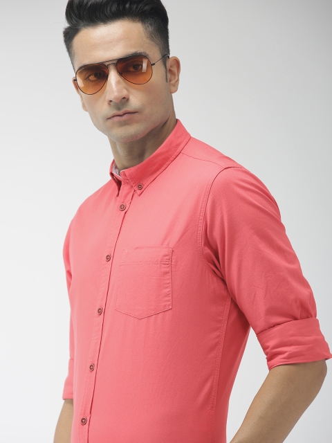 

Indian Terrain Men Coral Pink Chiseled Slim Fit Solid Smart Casual Shirt