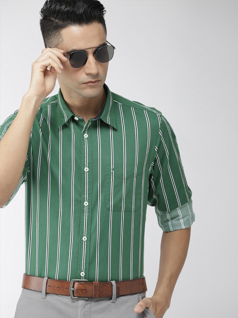 

Indian Terrain Men Green & White Slim Fit Striped Casual Shirt