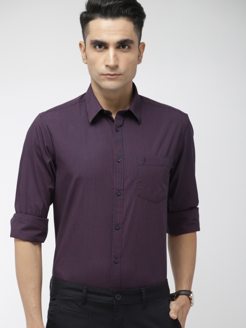 

Indian Terrain Men Purple & Navy Blue Slim Fit Striped Casual Shirt