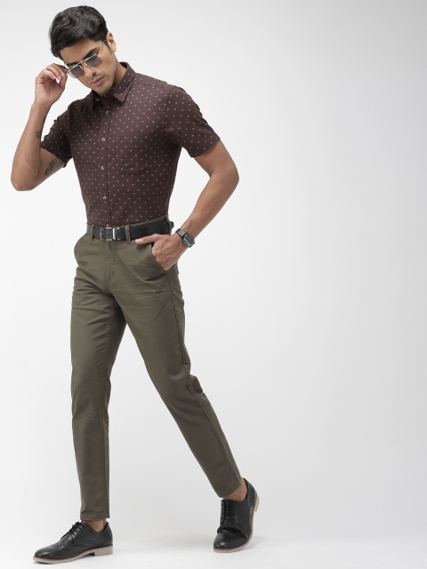 

Indian Terrain Men Brown & White Slim Fit Printed Smart Casual Shirt