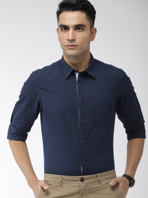 

Indian Terrain Men Navy Blue Chiseled Slim Fit Solid Casual Shirt