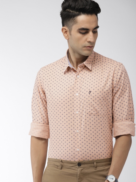 

Indian Terrain Men Pink & Black Slim Fit Printed Casual Shirt