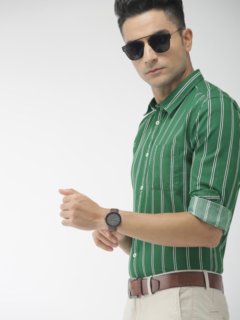 

Indian Terrain Men Green & White Chiseled Slim Fit Striped Smart Casual Shirt