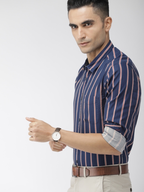 

Indian Terrain Men Navy Blue & Red Chiseled Slim Fit Striped Casual Shirt