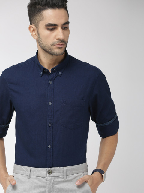 

Indian Terrain Men Navy Blue Slim Fit Solid Smart Casual Shirt