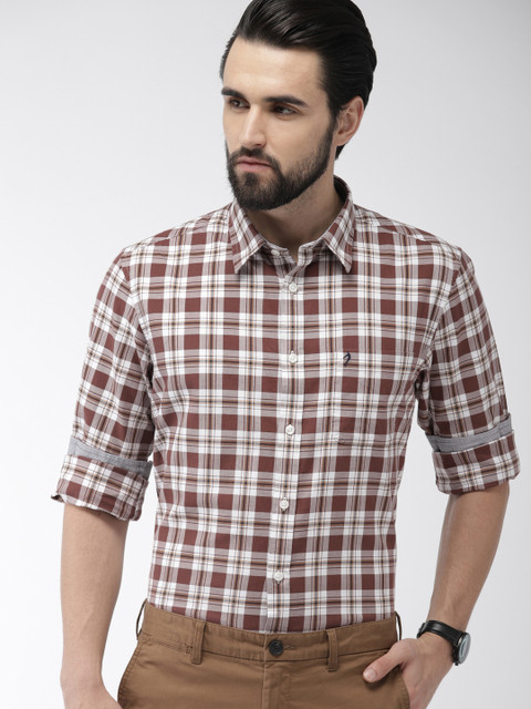 

Indian Terrain Men Brown & White Slim Fit Checked Semiformal Shirt