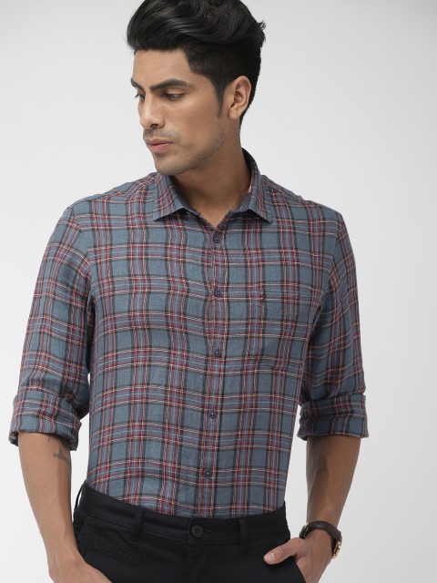 

Indian Terrain Men Blue & Red Slim Fit Checked Linen Casual Shirt