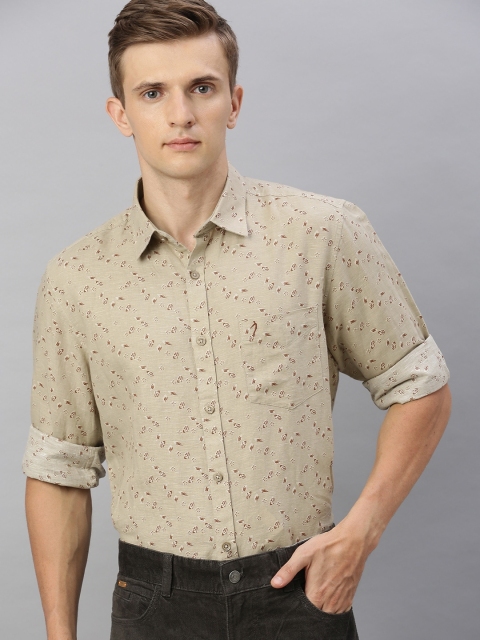 

Indian Terrain Men Beige & Brown Slim Fit Ditsy Floral Printed Casual Shirt