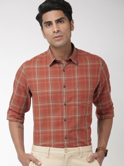 

Indian Terrain Men Brown & Beige Slim Fit Checked Smart Casual Shirt