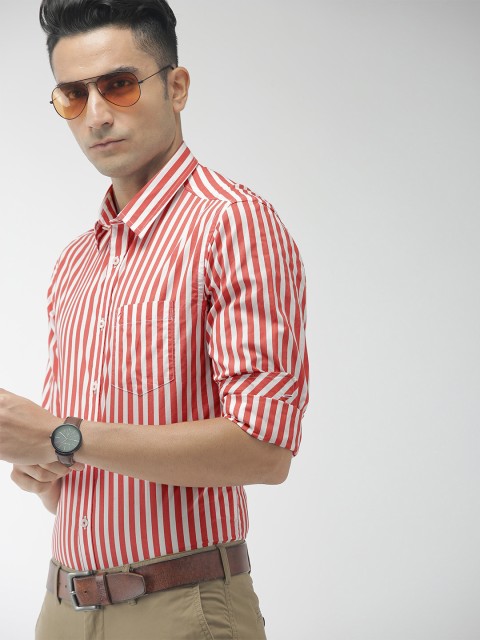 

Indian Terrain Men Red & White Chiseled Slim Fit Striped Smart Casual Shirt