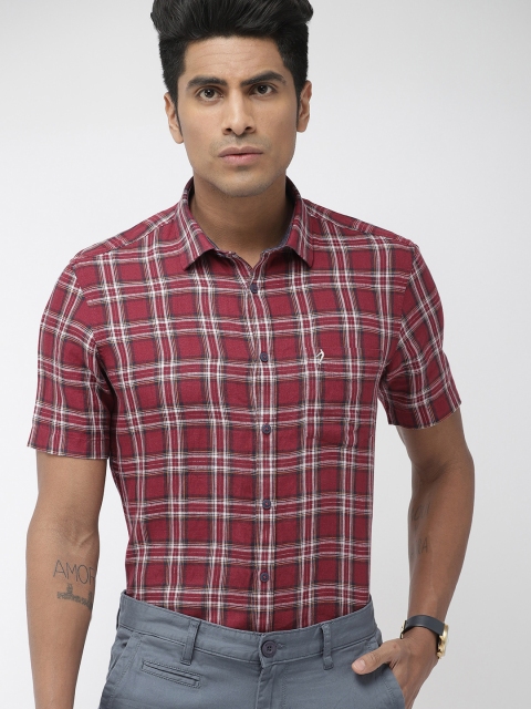

Indian Terrain Men Red & White Slim Fit Checked Smart Casual Linen Shirt