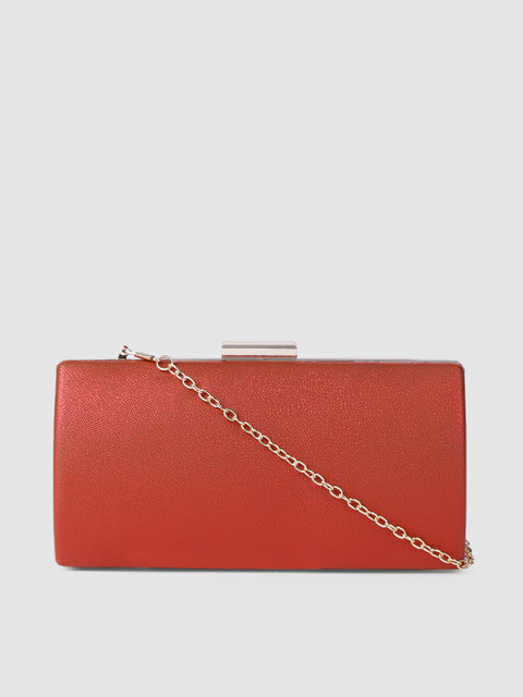 

E2O Red Textured Box Clutch