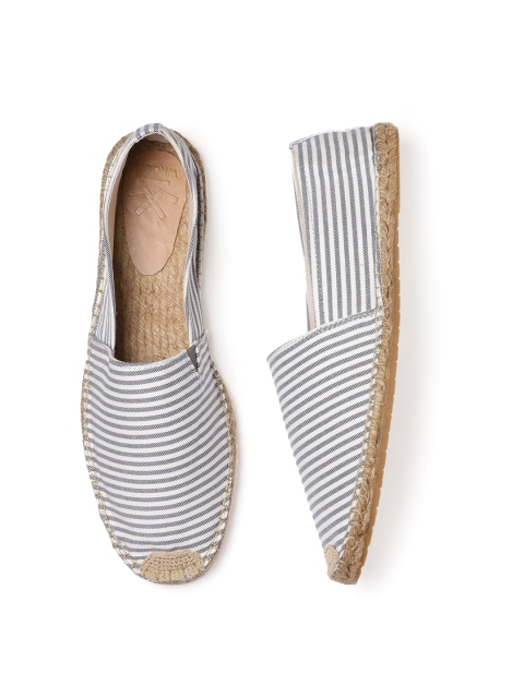 

WROGN Men White & Navy Blue Striped Espadrilles