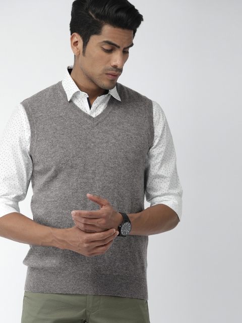 

Indian Terrain Men Grey Melange Solid Sweater Vest