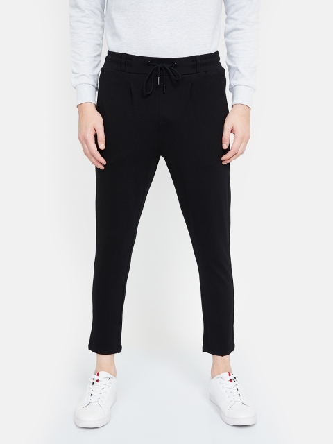 

Bossini Men Black Tapered Fit Solid Crop Regular Trousers