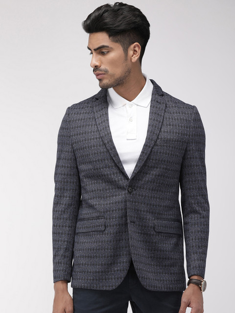 

Indian Terrain Men Navy Blue & Black Self-Design Regular Fit Single-Breasted Casual Blazer