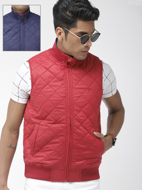 

Indian Terrain Men Red Solid Reversible Lightweight Bomber Jacket