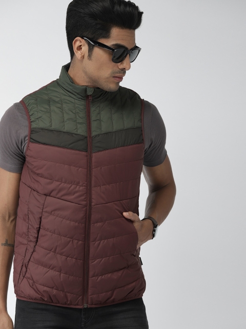 

Indian Terrain Men Burgundy & Olive green Colourblocked Insulator Puffer Jacket