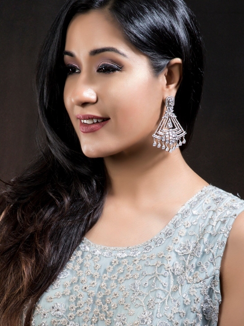 

Rubans Silver-Toned & White Handcrafted Geometric Drop Earrings