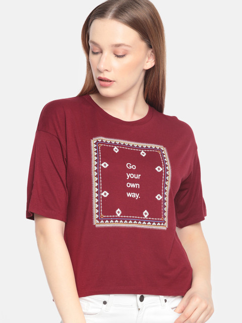 

DressBerry Women Burgundy Printed Round Neck T-shirt