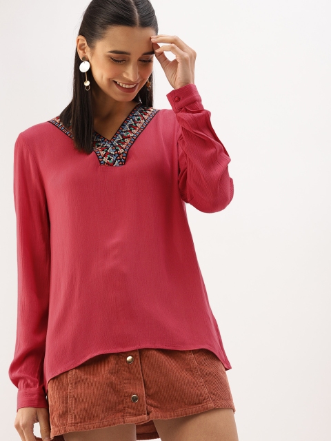 

DressBerry Women Pink Solid V-neck Top