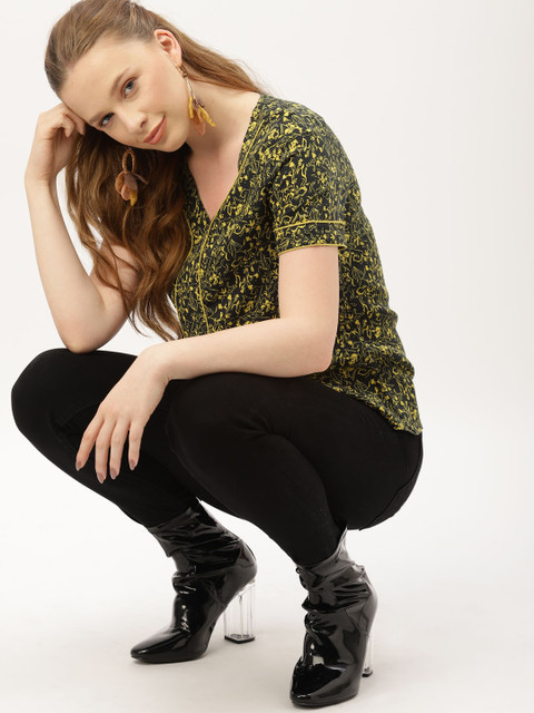 

DressBerry Women Black & Lime Green Printed High-Low Top