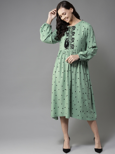 

HERE&NOW Women Green & Black Floral Printed A-Line Dress