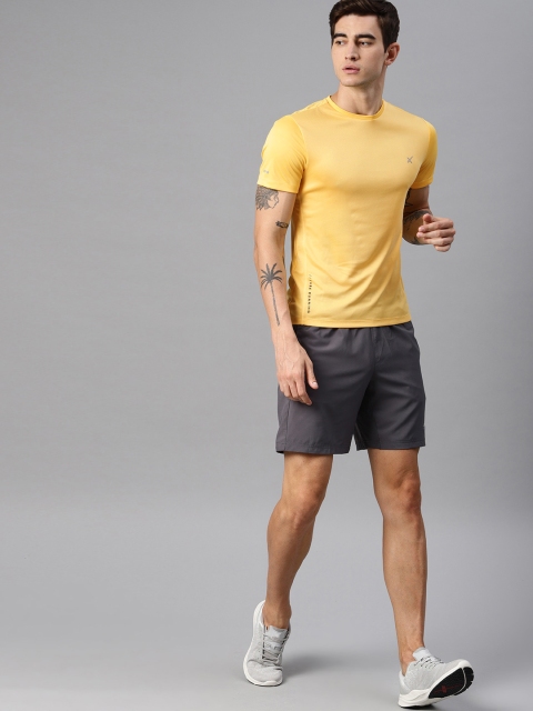 

HRX by Hrithik Roshan Ultralyte Men Yellow Running Regular Fit Tshirt