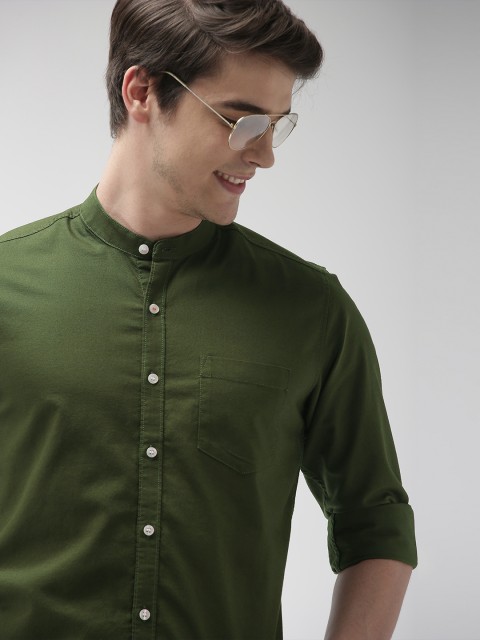 

Mast & Harbour Men Olive Green Solid Casual Shirt