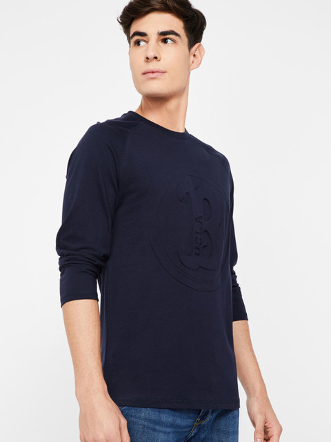

UCLA Men Navy Blue Solid Round Neck T-shirt