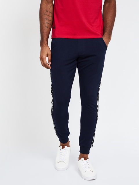 

Forca by Lifestyle Men Navy Blue Solid Slim Fit Joggers