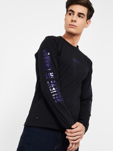 

Forca by Lifestyle Men Black Printed Round Neck T-shirt