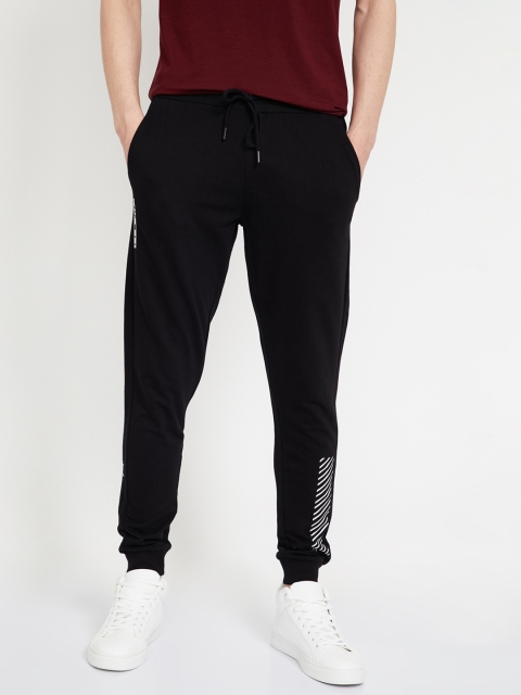 

Forca by Lifestyle Men Black Solid Straight Fit Joggers