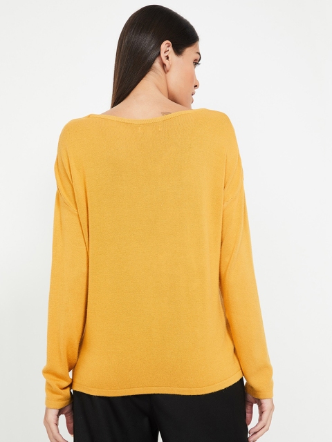 

Ginger by Lifestyle Women Mustard Printed Sweatshirt