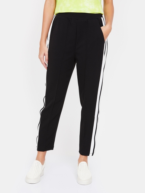 

Ginger by Lifestyle Women Black Regular Fit Striped Cigarette Trousers