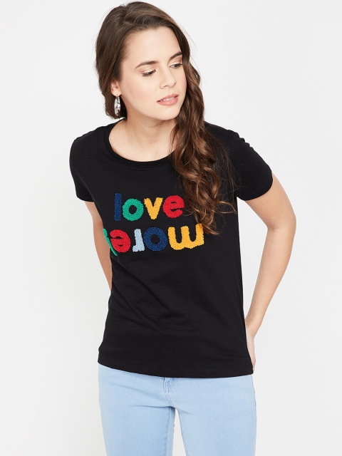 

Ginger by Lifestyle Women Black Printed Round Neck T-shirt