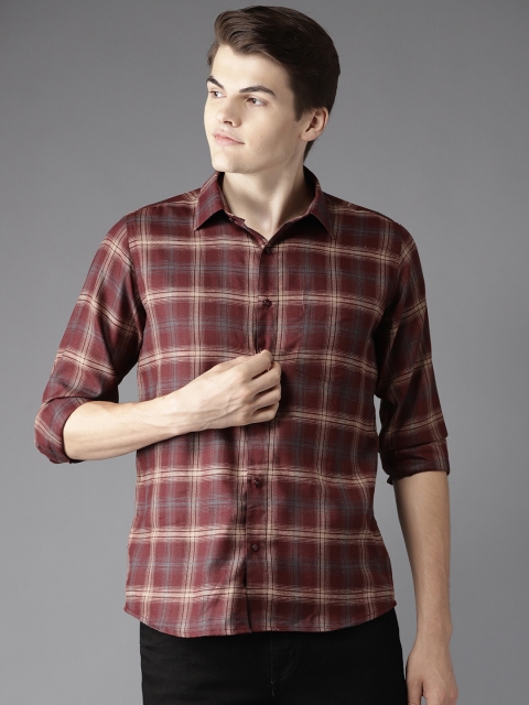 

DENNISON Men Maroon & Beige Slim Fit Checked Casual Shirt