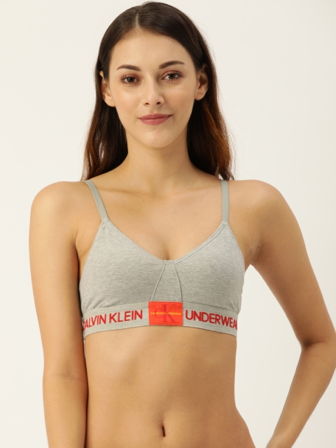 

Calvin Klein Underwear Grey Solid Non-Wired Lightly Padded T-shirt Bra QF4919AD020-020, Grey melange