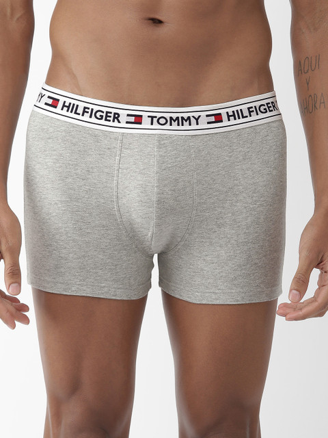 

Tommy Hilfiger Men Grey Melange Solid Trunks A9AB4117
