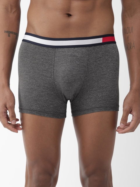 

Tommy Hilfiger Men Charcoal Grey Solid Trunk A9AB4138