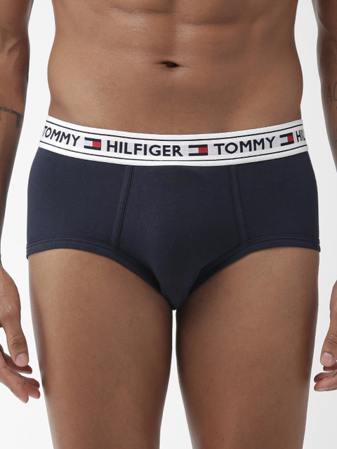 

Tommy Hilfiger Men Navy Solid Briefs A9AB1130, Navy blue